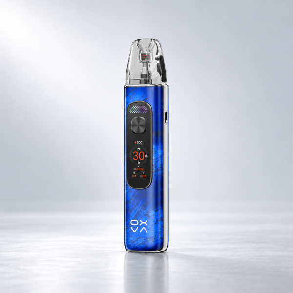 OXVA XLIM Pro 4 in Stardust Blue im Studio