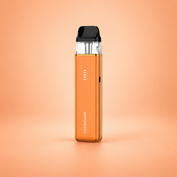 Vaporesso XROS 6 Mini Pod-Kit Jelly Orange – Orange vor dezentem Hintergrund