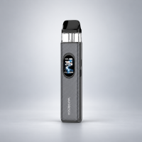 Vaporesso XROS 6 Pod-Kit Carbon Fiber Gray – Grau mit Carbonmuster mit Display vor dezentem Hintergrund
