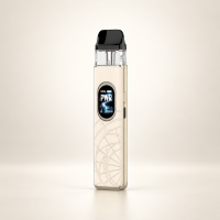 Vaporesso XROS 6 Pod-Kit Chrono White – Cremeweiß mit Linienmuster mit Display vor dezentem Hintergrund